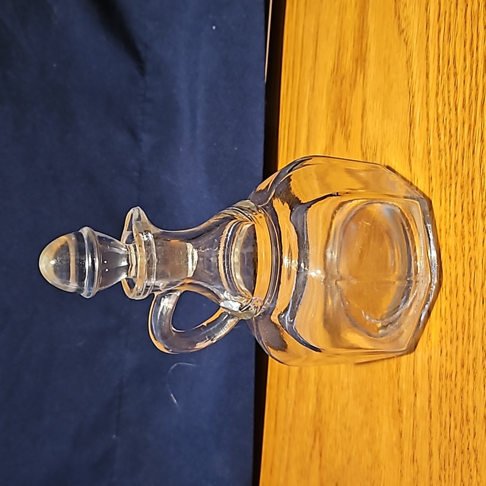 Glass crute / pitcher